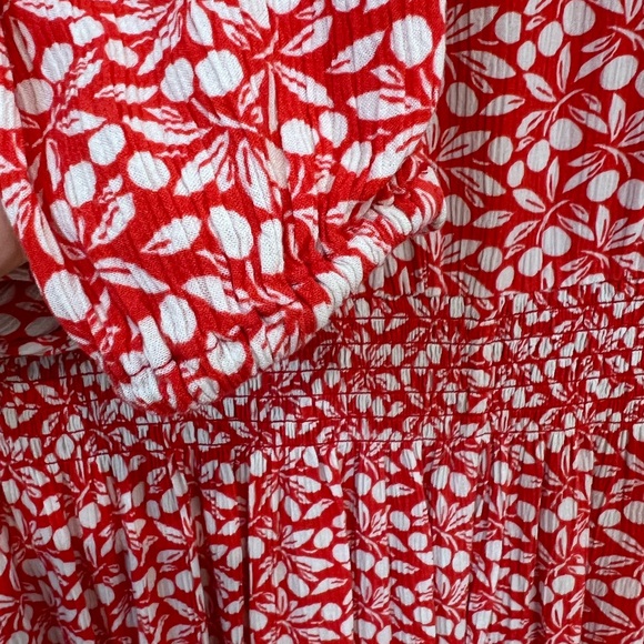 Boden Susannah Smocked Long Sleeve Midi Dress in Cherry Red, Berry Print, 8R - Picture 9 of 14